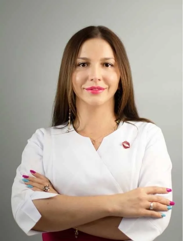 Кицюк Наталія Ігорівна - Дерматовенеролог, Дерматолог, Косметолог, Трихолог, Дерматоонколог. Кандидат медичних наук. Лікар першої категорії.
